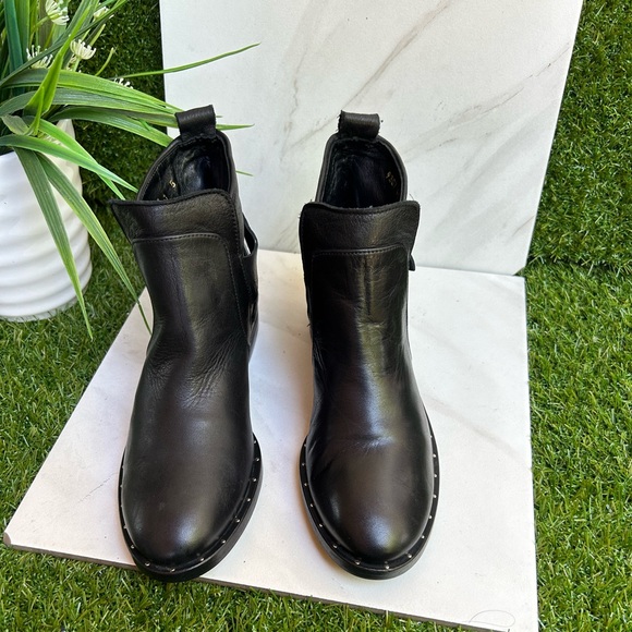 FREDA SALVADOR Black Leather BOOTIE SIZE 5 black leather new - Picture 3 of 10